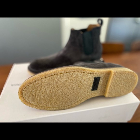 Brand new Vince Chelsea boots - Picture 2 of 4